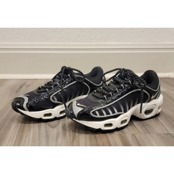 Nike Air Max Tailwind IV '90s Retro Reflective Sneakers - Women’s Size 5 - Picture 2 of 13